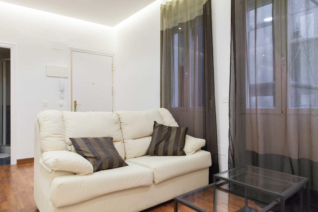 For You Rentals Plaza Dos De Mayo Apartment Temporal Dp13 Мадрид Екстериор снимка